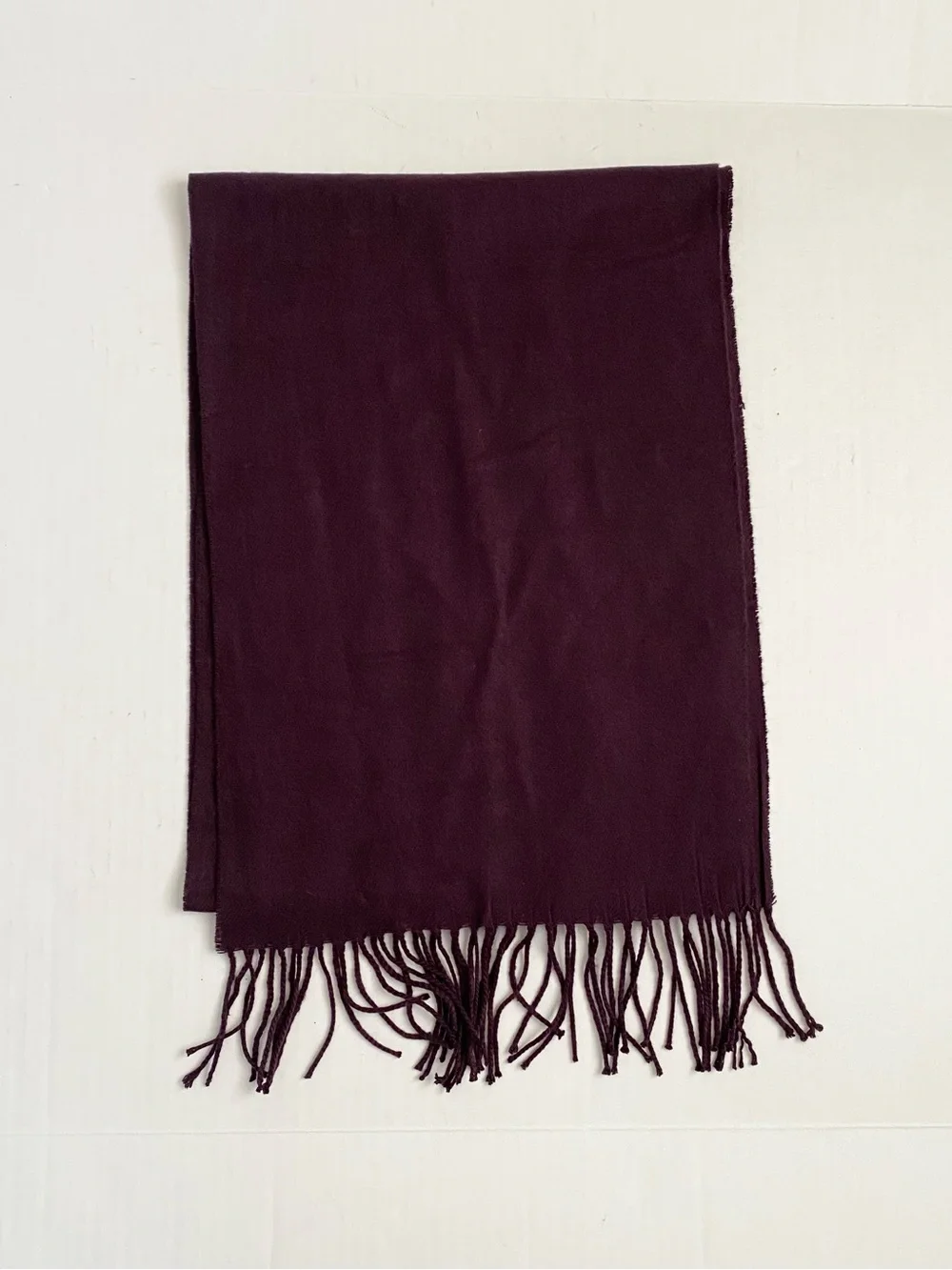 100% Cashmere Scarf Burgundy Made in Scotland Fringed 11x66 Excellent Condition